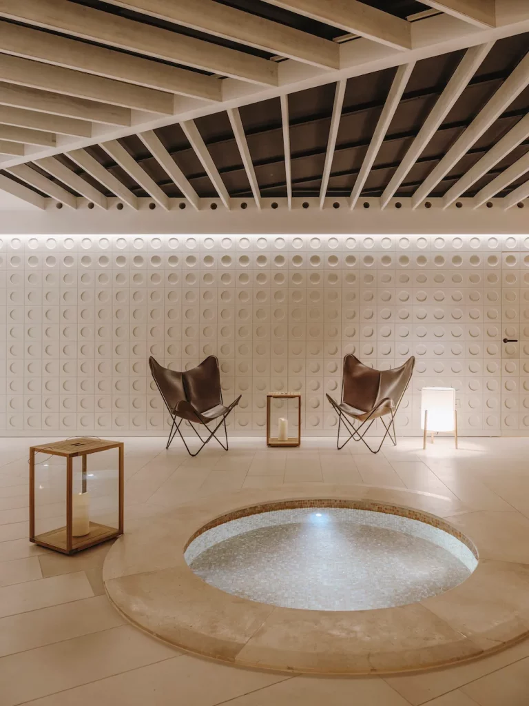 El spa más bonito de Mallorca está rodeado de pinares y calas de agua turquesa