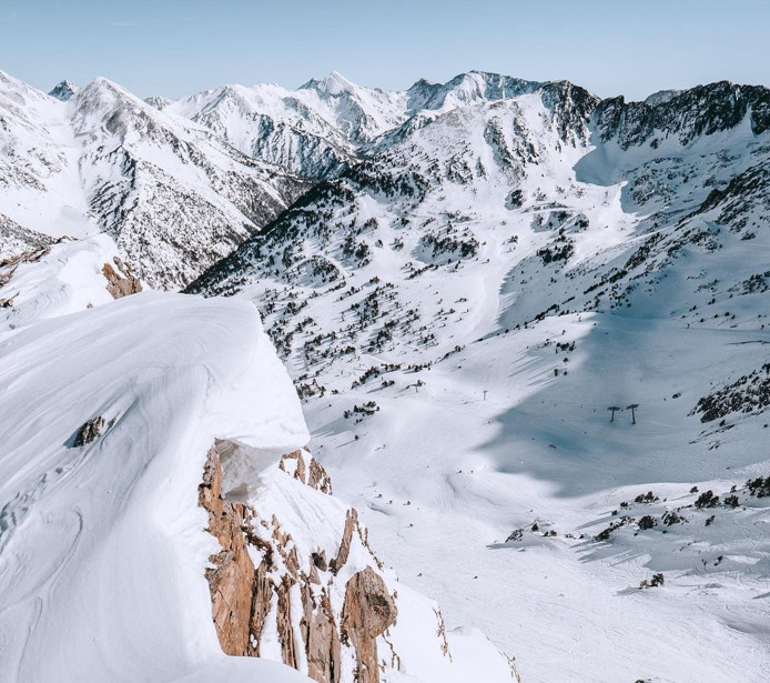 15 MANTAS DE PELO PARA COMBATIR EL FRÍO EN INVIERNO: PARA EL SOFÁ O PARA LA CAMA
