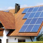 TODO LO QUE DEBES SABER SOBRE LAS PLACAS SOLARES PARA AHORRAR EL GASTO EN ENERGÍA